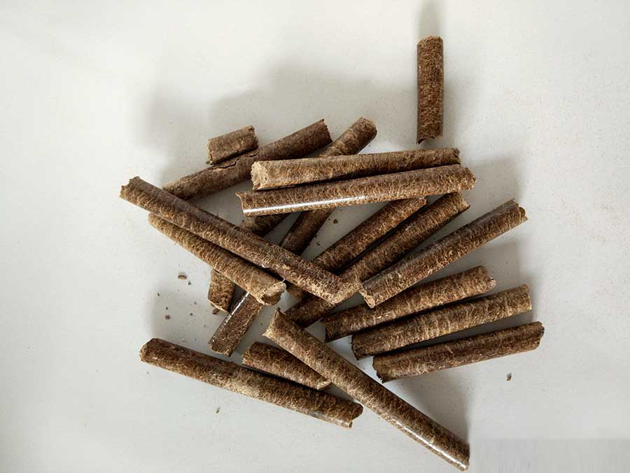 生物質(zhì)顆粒機,木屑顆粒機,鋸末顆粒機,燃料顆粒機,生物質(zhì)造粒機廠家,顆粒灶,粉碎機,烘干機,新能源燃料,包裝機,顆粒燃料,生物質(zhì)能源,生物質(zhì)顆粒機生產(chǎn)廠家